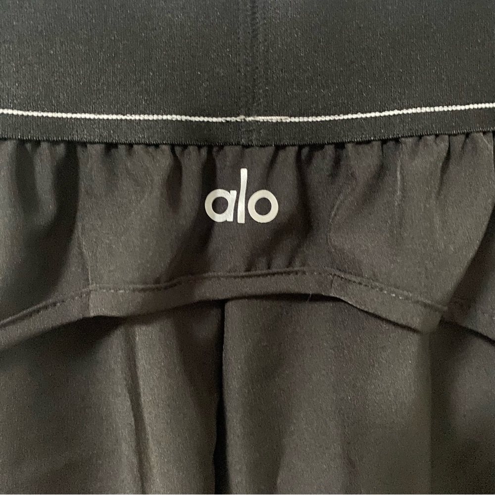 Alo Yoga Match Point Black Tennis Skirt Built In Shorts - Picture 2 of 6